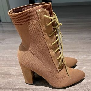 Brown CUCCOO Pointed Toe Boots